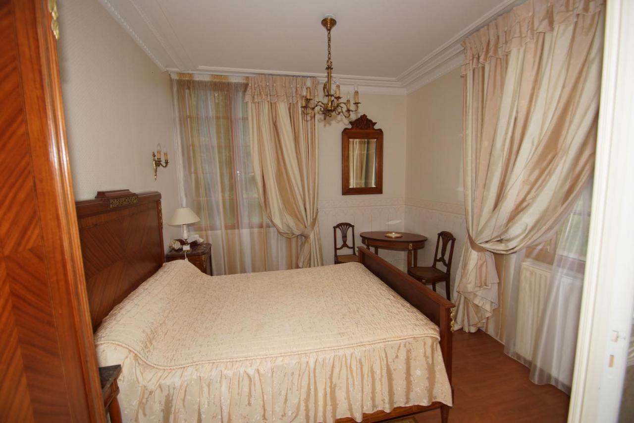 Le Manoir Des Arts Bed & Breakfast Saint-Samson-de-Bonfossé Exterior photo